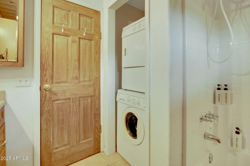 150-web-or-mls-786_E_Broncos_Trail_Willi