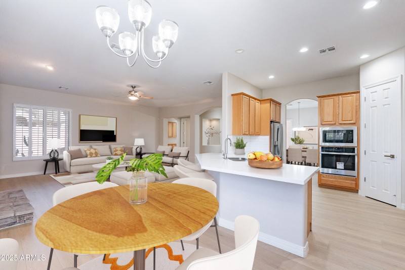 Calle de Las Estrellas-22 (Dining Area,