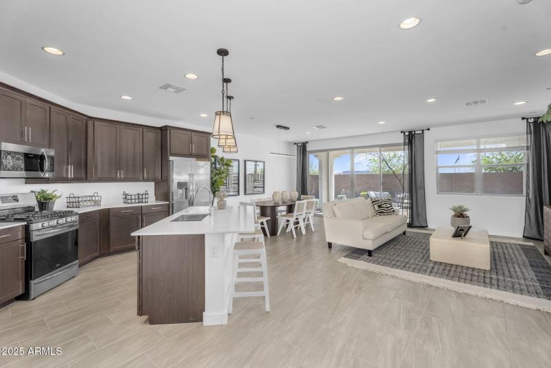 11-web-or-mls-Malibu-11