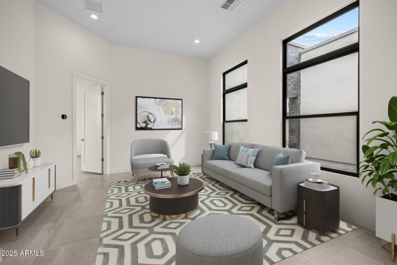 Virtually Staged DEN