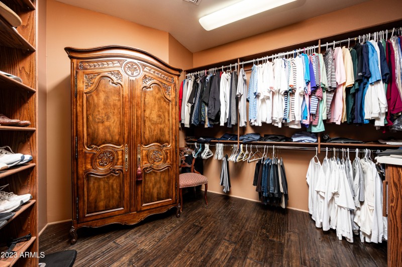 Two Walk-in Closets