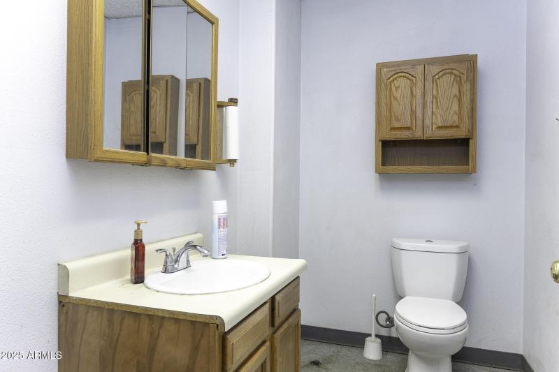 Office - Bathroom