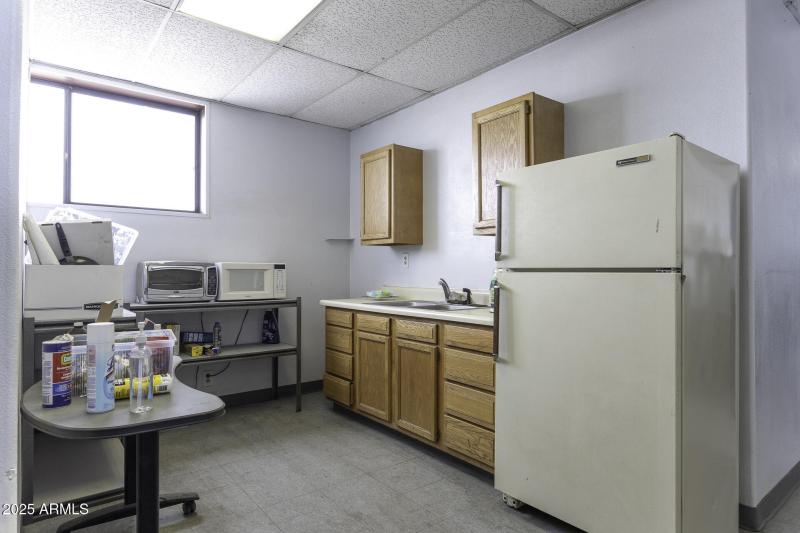 Office - Kitchenette