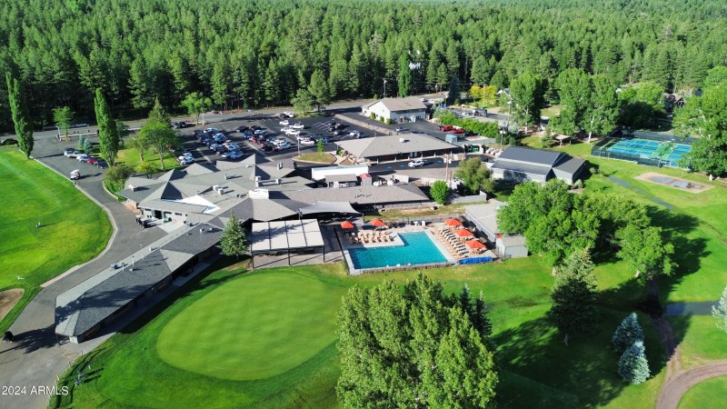 Pinewood Country Club (1)