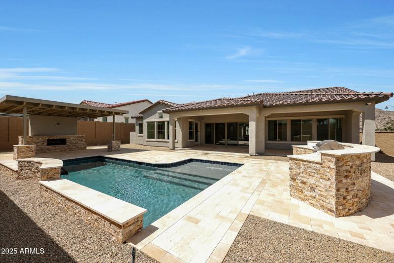 PRIVATE WATERFALL POOL