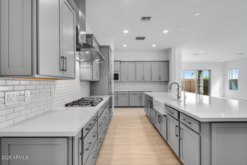 hj-az-phoenix-stonehaven-voyage-breckenr