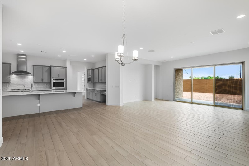 hj-az-phoenix-stonehaven-voyage-breckenr