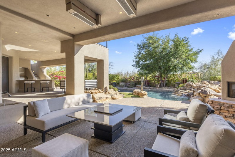 Expansive Outdoor Entertainment Spaces