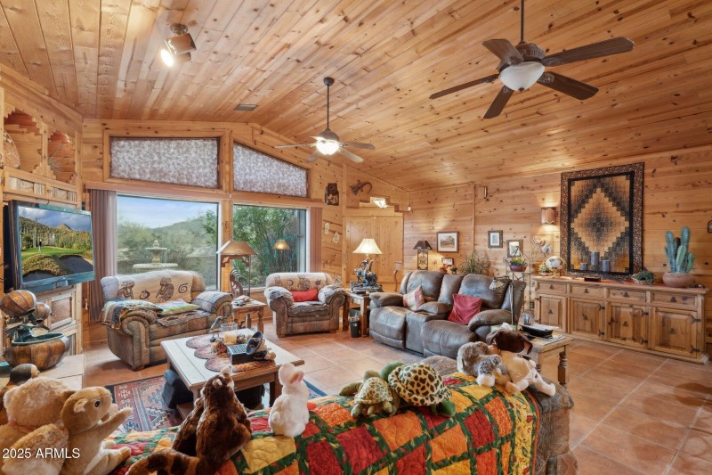 7-web-or-mls-54322-w-dune-shadow-rd