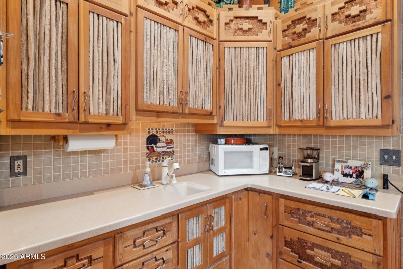 16-web-or-mls-54322-w-dune-shadow-rd