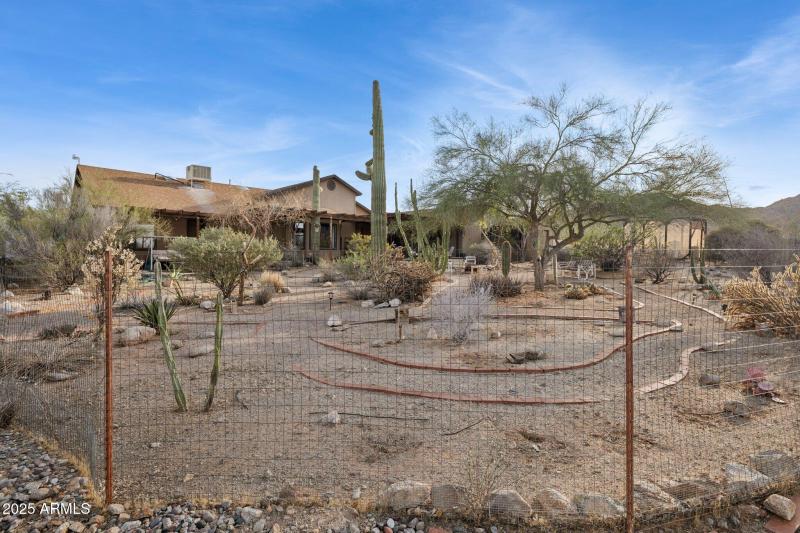 41-web-or-mls-54322-w-dune-shadow-rd