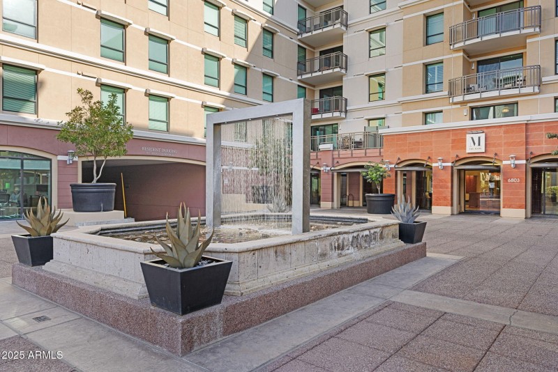 40-web-or-mls-6803-e-main-st