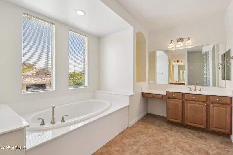 33-web-or-mls-W Mine Trl-02042025-033