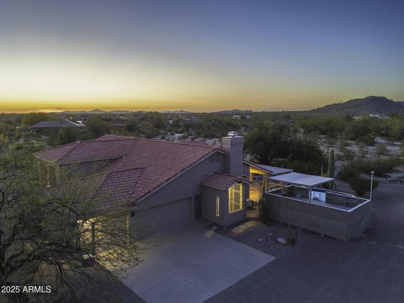 UAS Twilight Garage Side