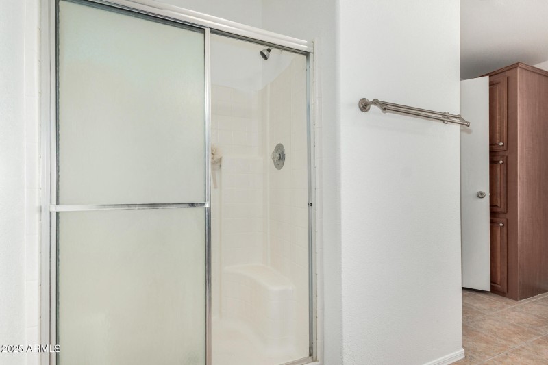 Walk-in Shower