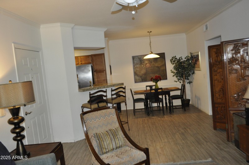 DINNING AREA 2