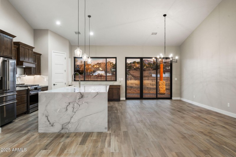 72-Kitchen and Dining Room TW_1