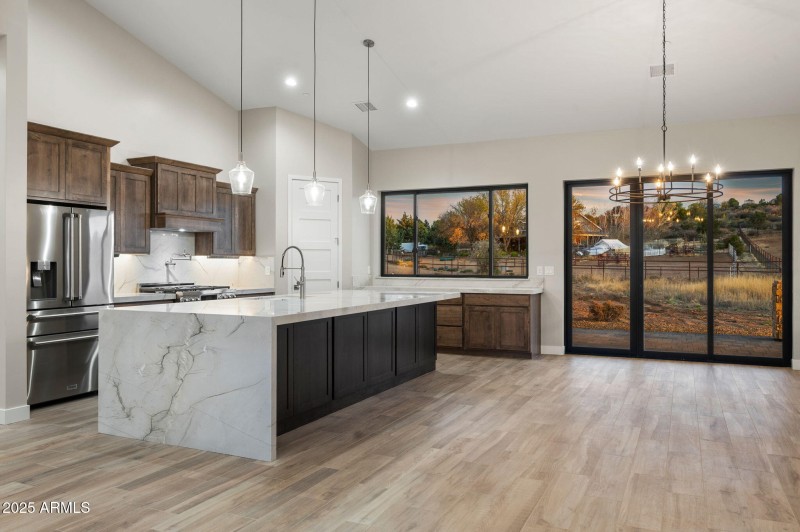 73-Kitchen and Dining Room TW_2