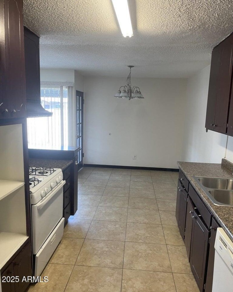 20211128202158824518000000-o