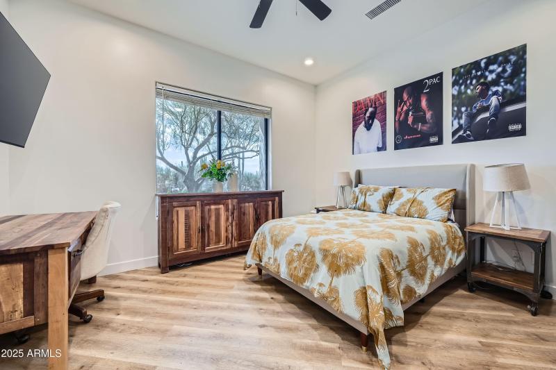 7975 E Dale Ln - MLS Sized - 034 - 46 Be