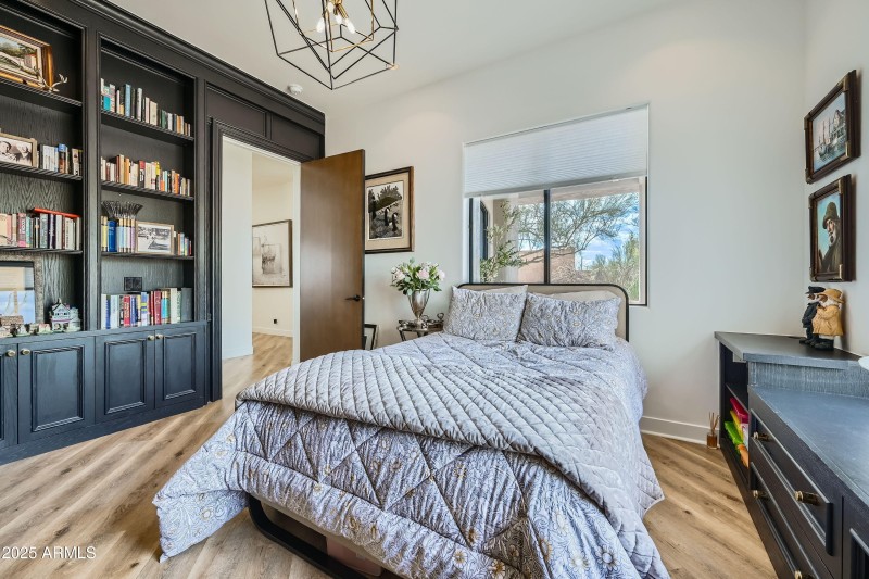 7975 E Dale Ln - MLS Sized - 037 - 49 Be