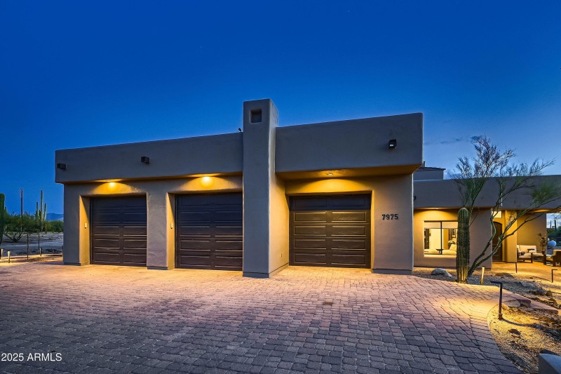 7975 E Dale Ln - MLS Sized - 048 - 07 Ex