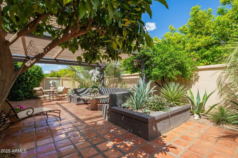 Rear Patio off Guest Bed