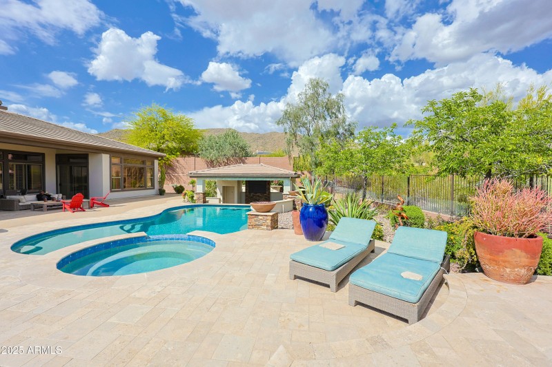 42405 N HARBOUR TOWN CT