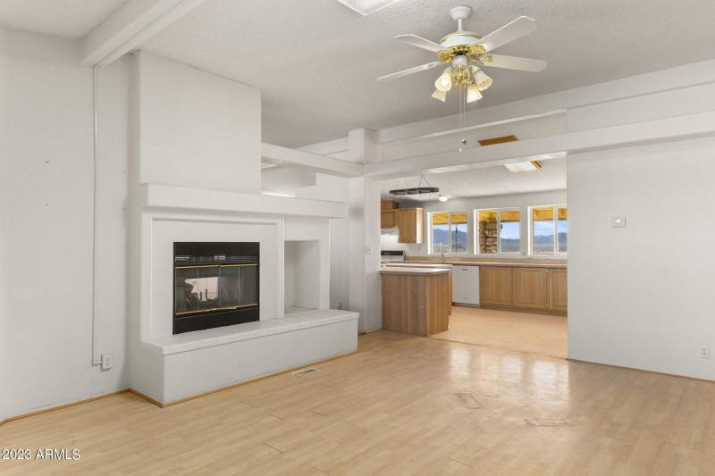 23-web-or-mls-20727-n-la-entrada-rd