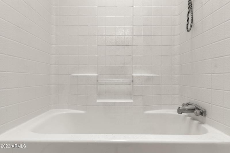 28-web-or-mls-20727-n-la-entrada-rd