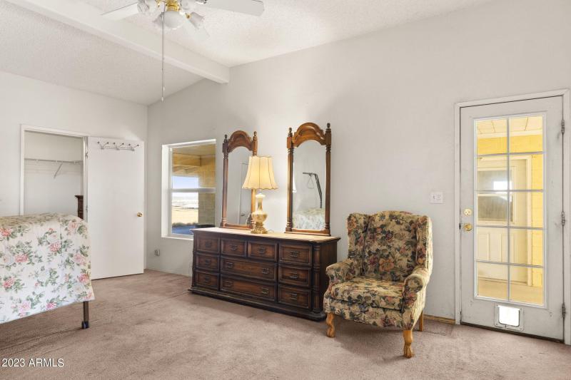 32-web-or-mls-20727-n-la-entrada-rd