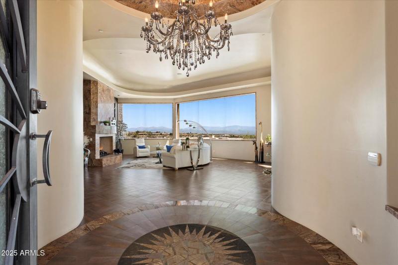 Panoramic Living Room Views