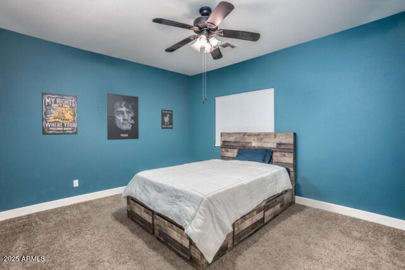 34_Cre8MyMediacom32_mls