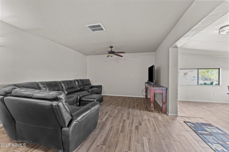 20-web-or-mls-DSC06990