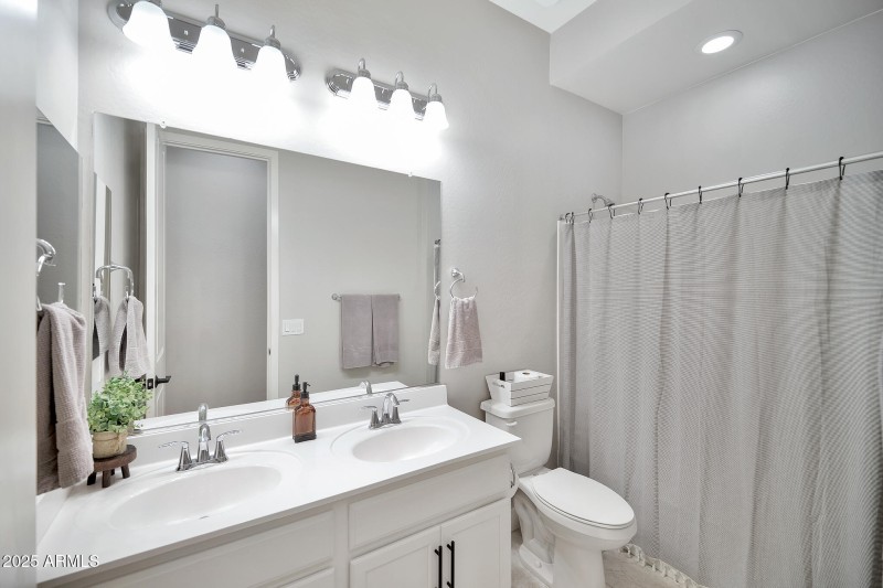 18394 W Lupine Av-22_(2048)