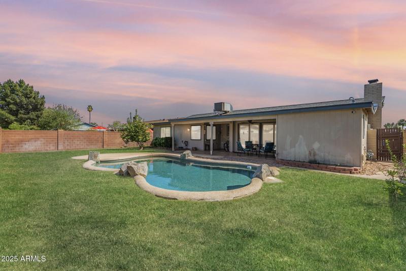 37-web-or-mls-Brown-37