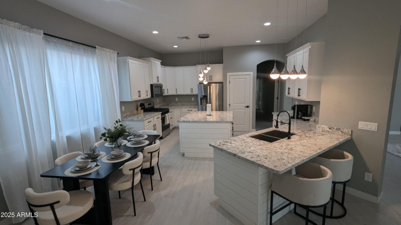 PXL_20250330_234216326