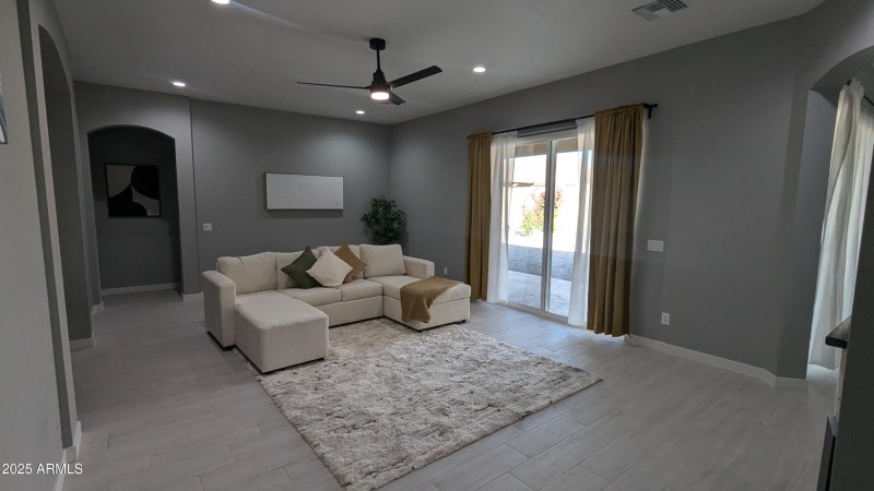 PXL_20250330_234318142