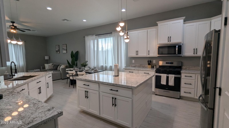 PXL_20250402_200230924