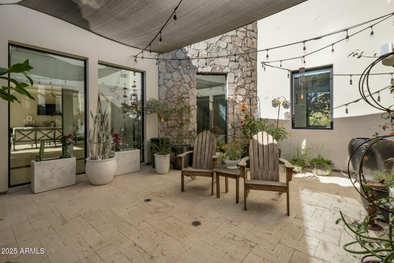 Plant and Garden Den