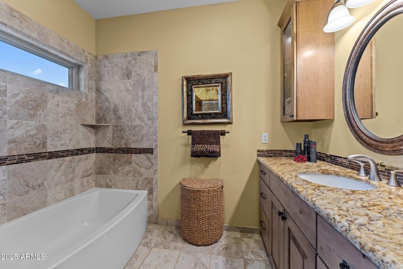 32-web-or-mls-DSC08240