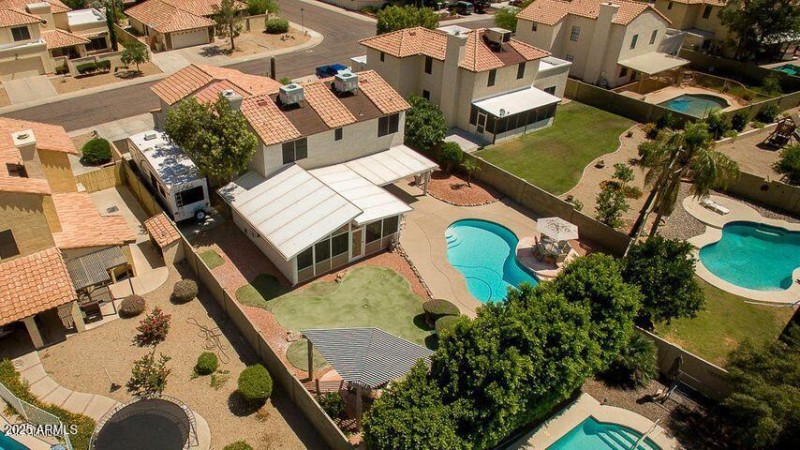 20160603234215251736000000-o