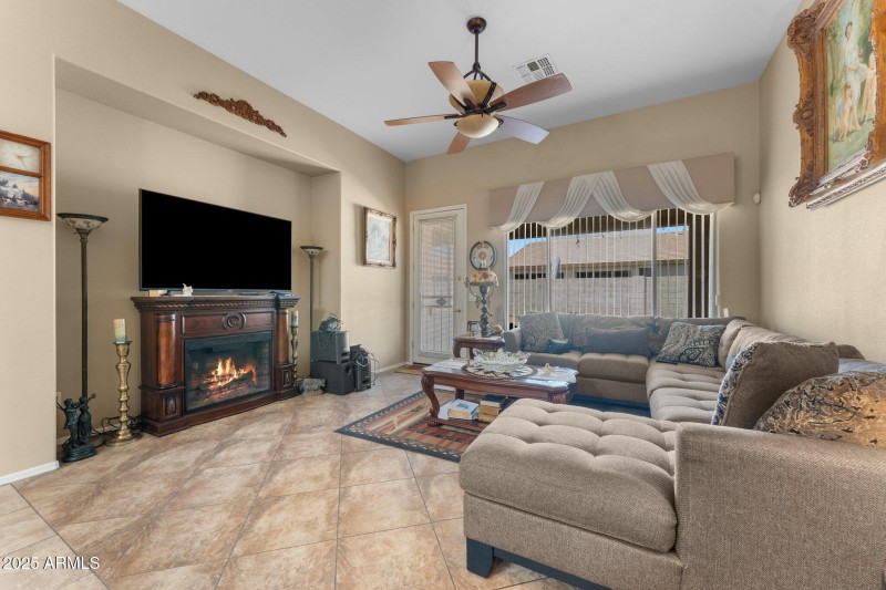 10-web-or-mls-DSC07285