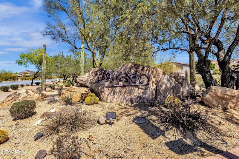 53-web-or-mls-34713-n-24th-ln