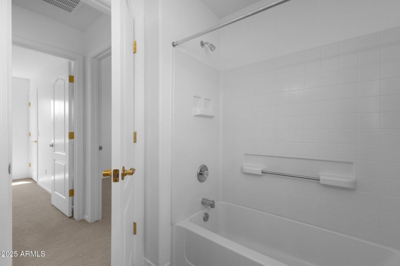 45-web-or-mls-34713-n-24th-ln