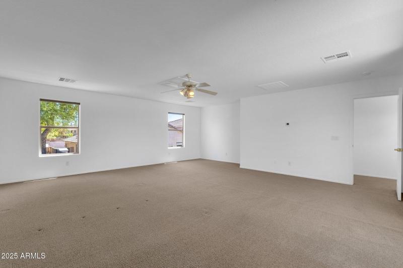 27-web-or-mls-34713-n-24th-ln