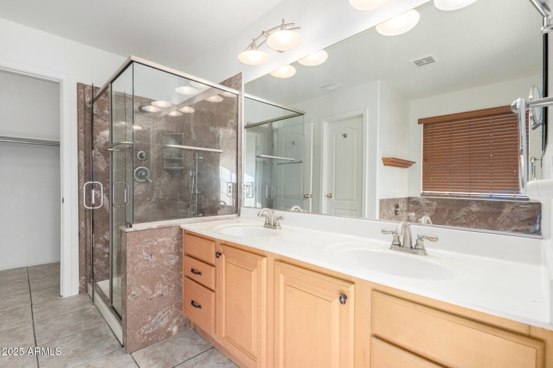 Primary Bathroom/double sinks