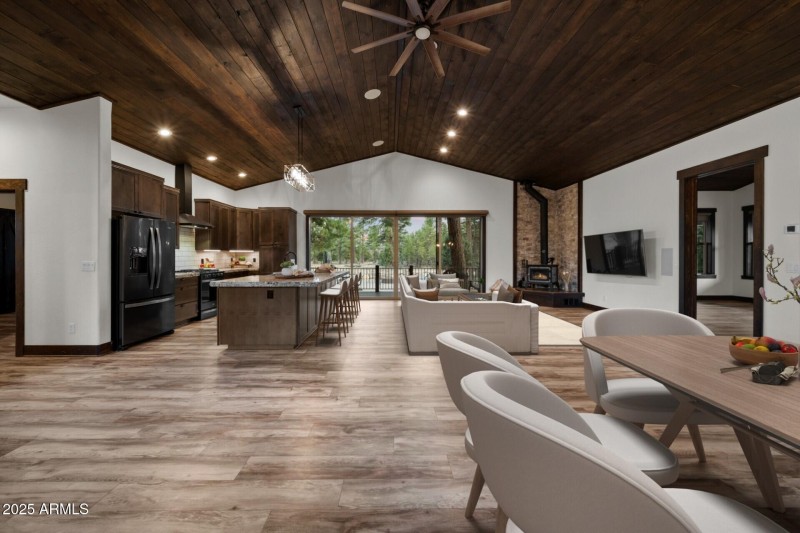 Majectic Elk GR Staged-2