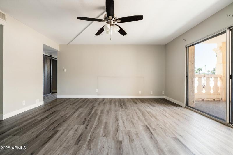 10-Unit 110 7920 E Camelback Rd_ 18_10