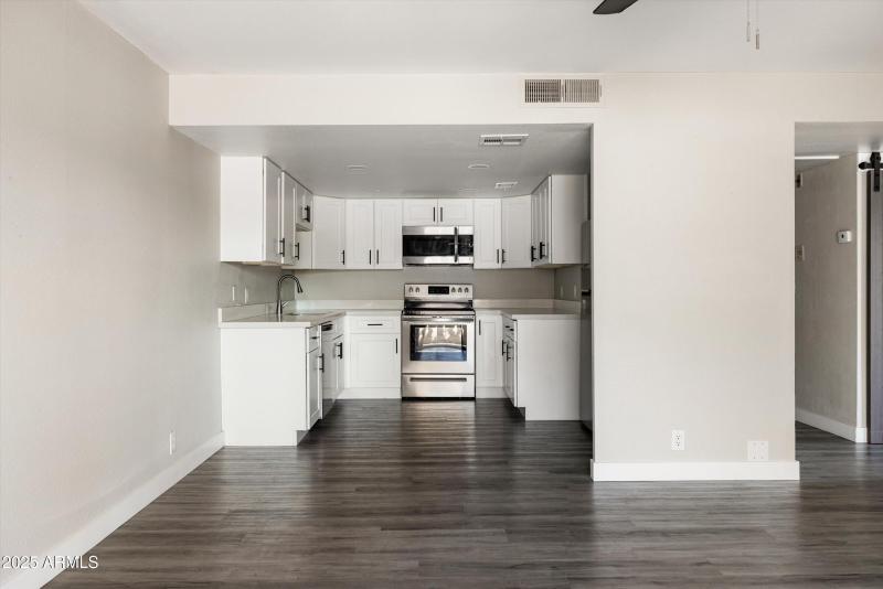 13-Unit 110 7920 E Camelback Rd_ 18_13